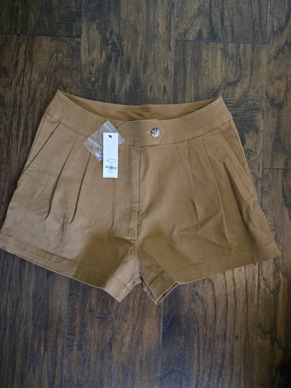 Francesca's Collections Tan High-Waist Pleated Shorts